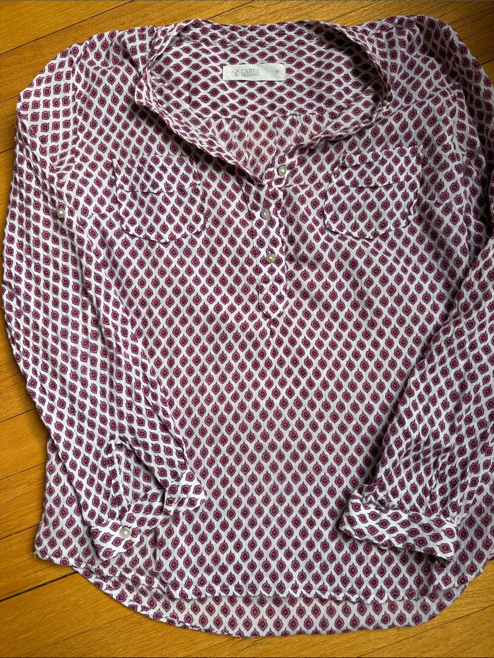 Carve Designs White and Burgundy Printed Tunic Top